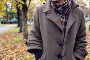Duffle coat pour homme et femme : le manteau élégant et intemporel pour tous les styles